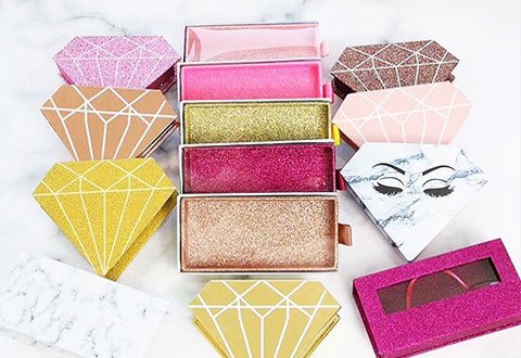 LASHES PACKAGING